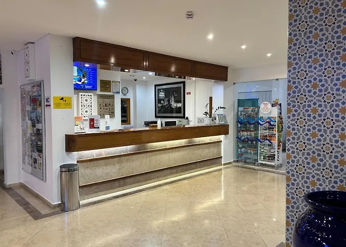 Aqualux Golden Sun Amazing Apartment