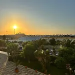 Aqualux Golden Sun Amazing אלבופיירה